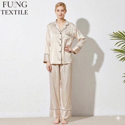 Satijnen Pyjama